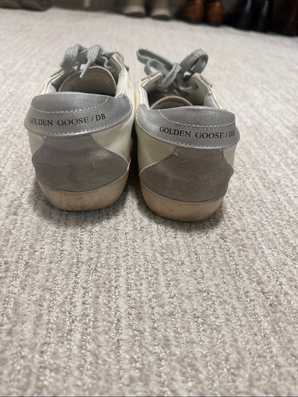 Golden Goose White Leather Sneakers with Gray Star - Picture 2 of 4
